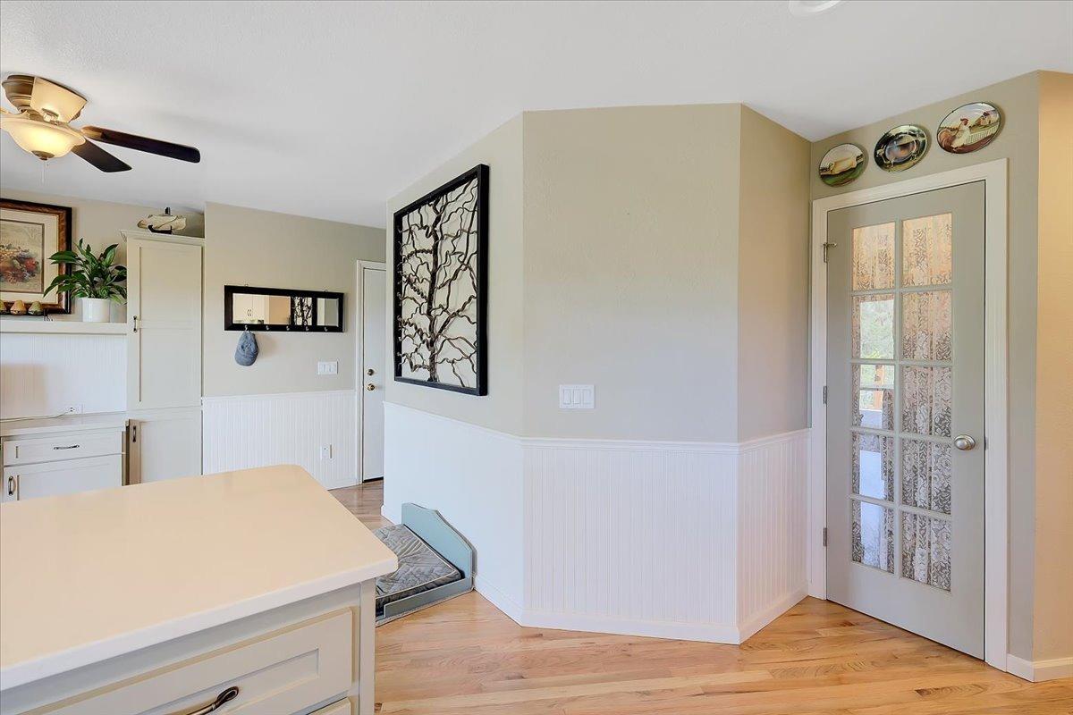 Detail Gallery Image 32 of 99 For 9521 Sicard Flat Rd, Browns Valley,  CA 95918 - 4 Beds | 3/1 Baths