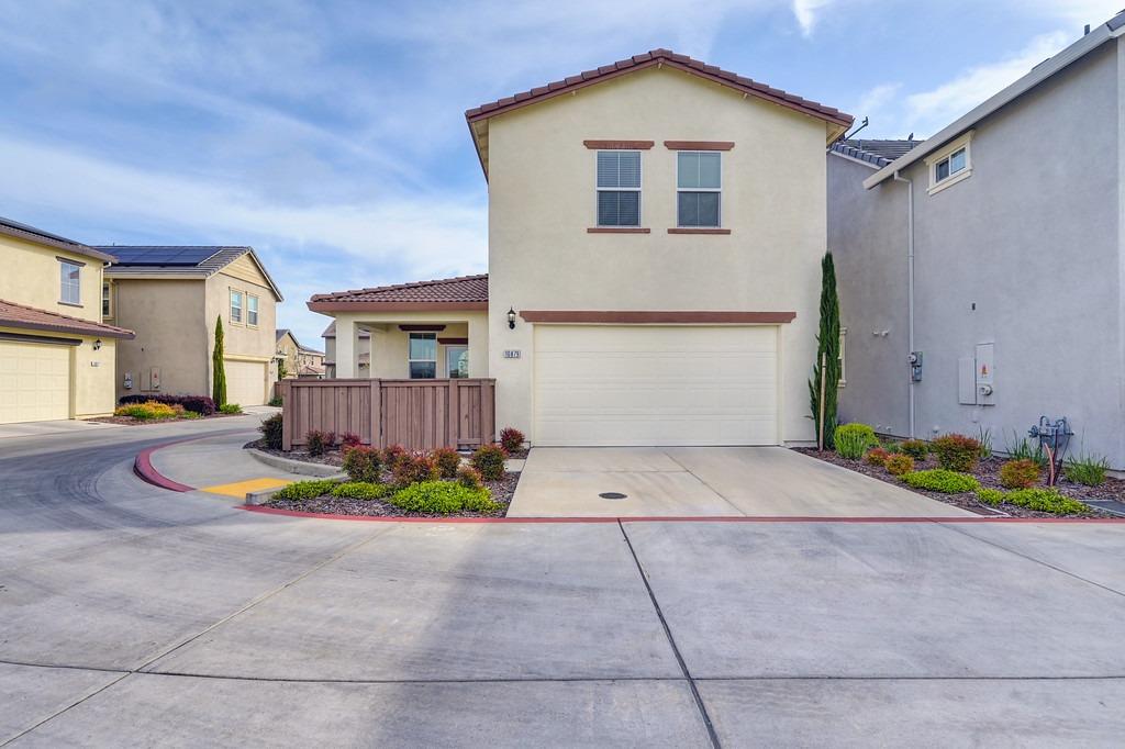 Portico Circle, Rancho Cordova, California image 38
