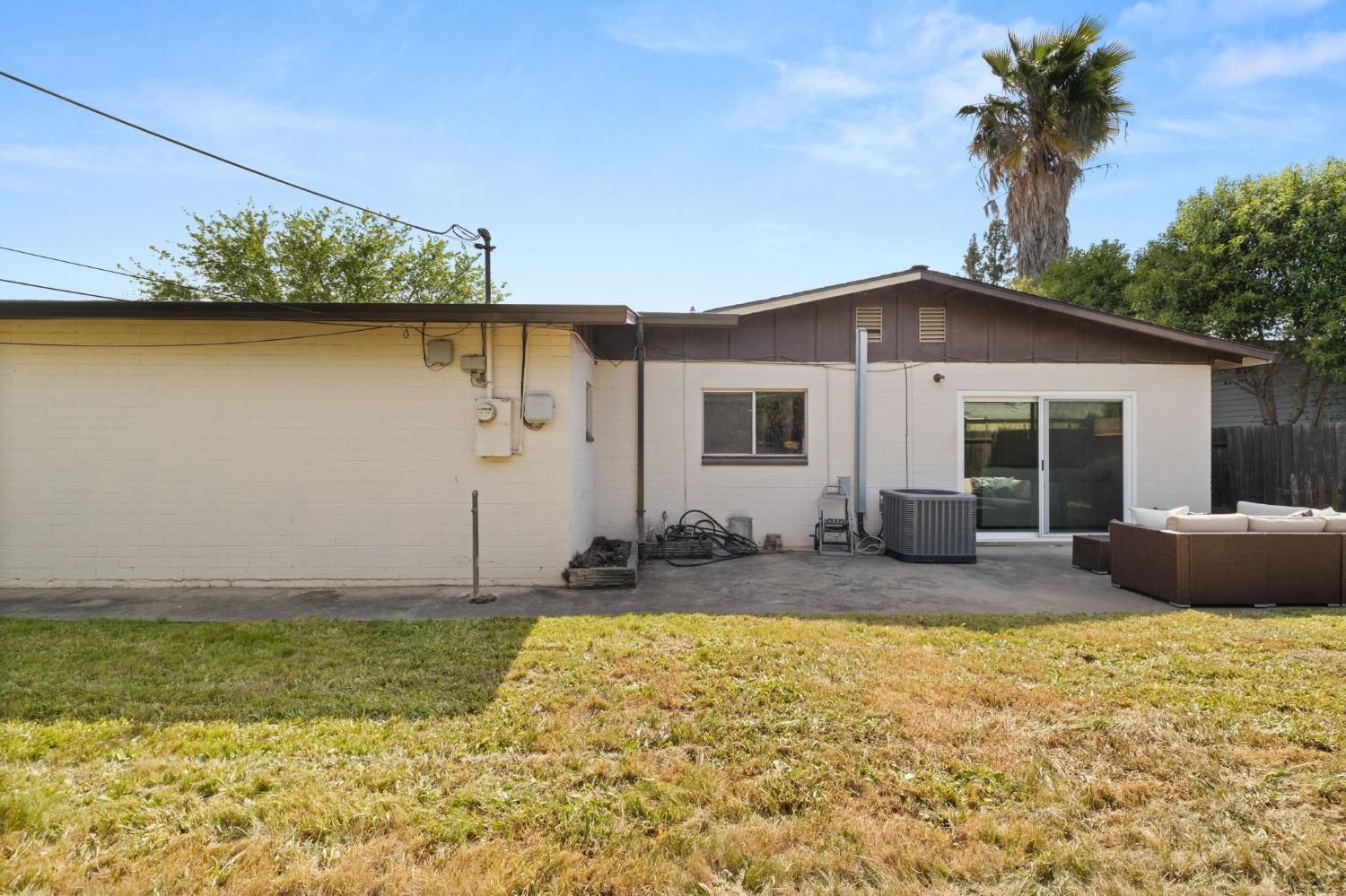 Pinot Way, Rancho Cordova, California image 35