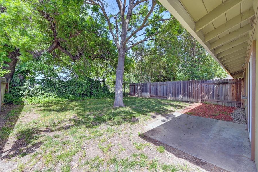Detail Gallery Image 36 of 86 For 5209 Glide Dr, Davis,  CA 95618 - – Beds | – Baths