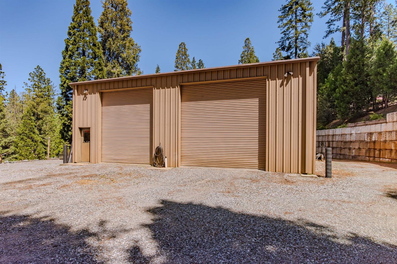 Detail Gallery Image 3 of 77 For 23101 Red Corral Rd, Pioneer,  CA 95666 - 4 Beds | 2/2 Baths