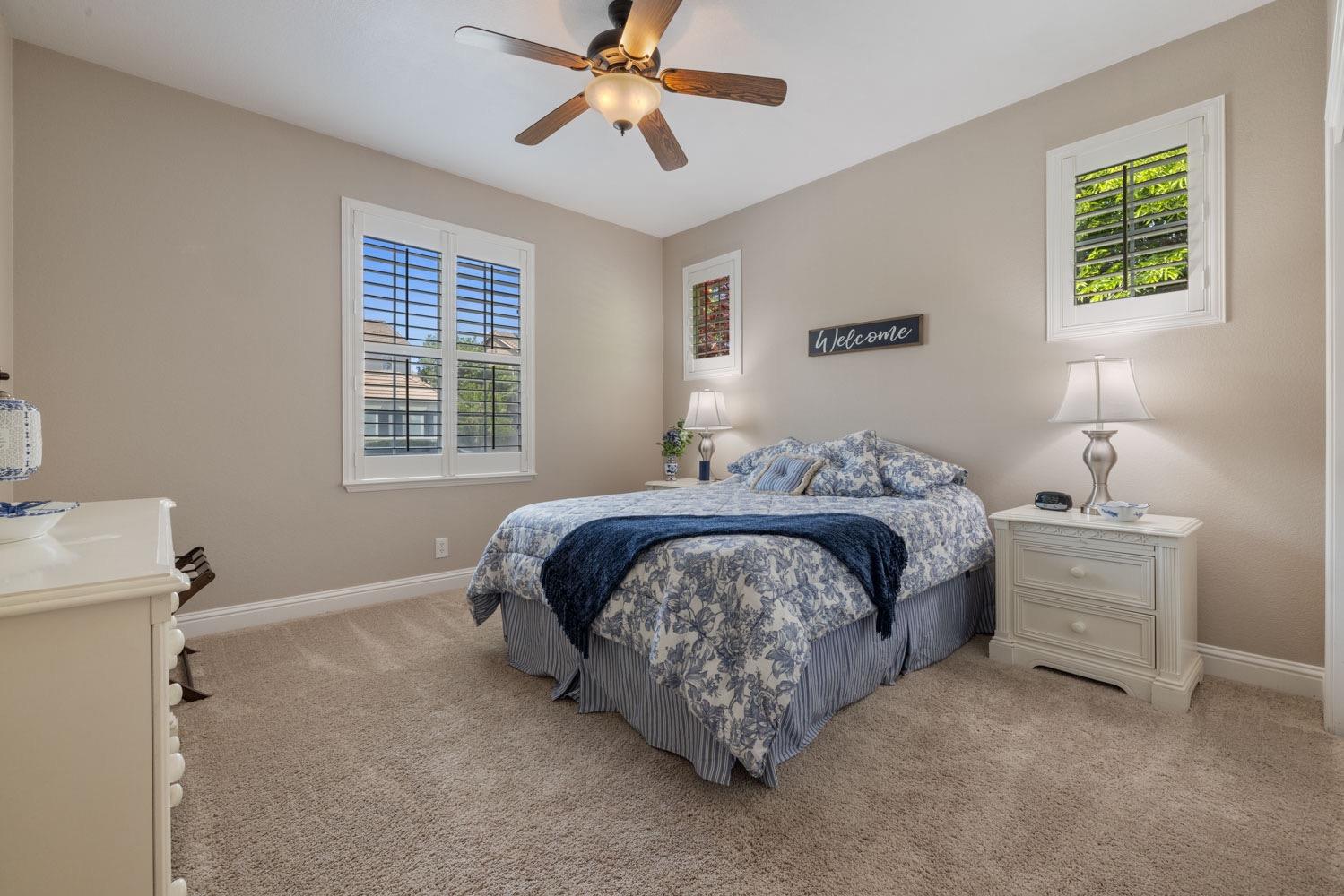 Detail Gallery Image 10 of 49 For 4020 Persimmon, Turlock,  CA 95382 - 4 Beds | 3 Baths