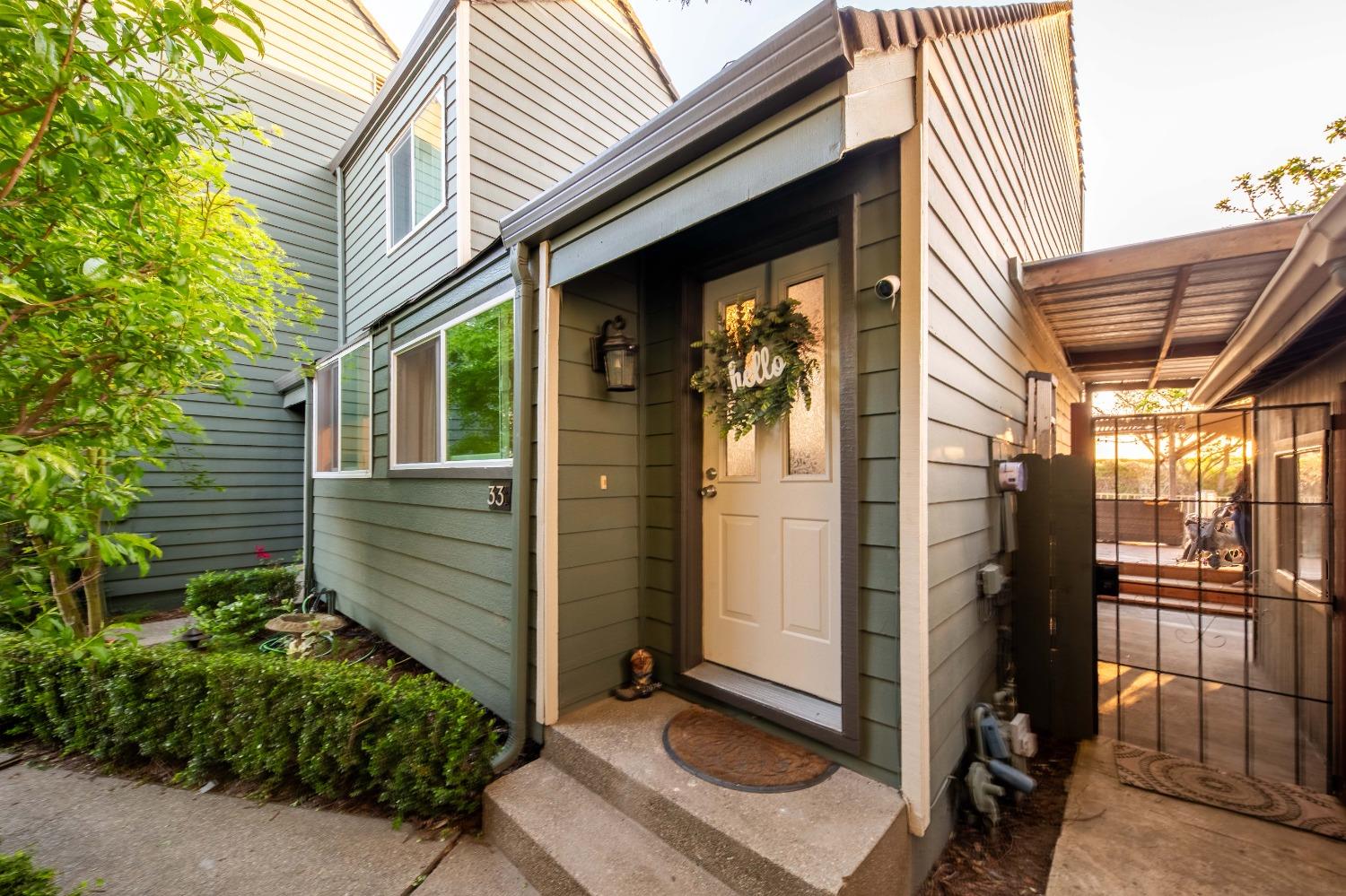 Detail Gallery Image 2 of 25 For 8667 Mariners Dr #33,  Stockton,  CA 95219 - 1 Beds | 1 Baths