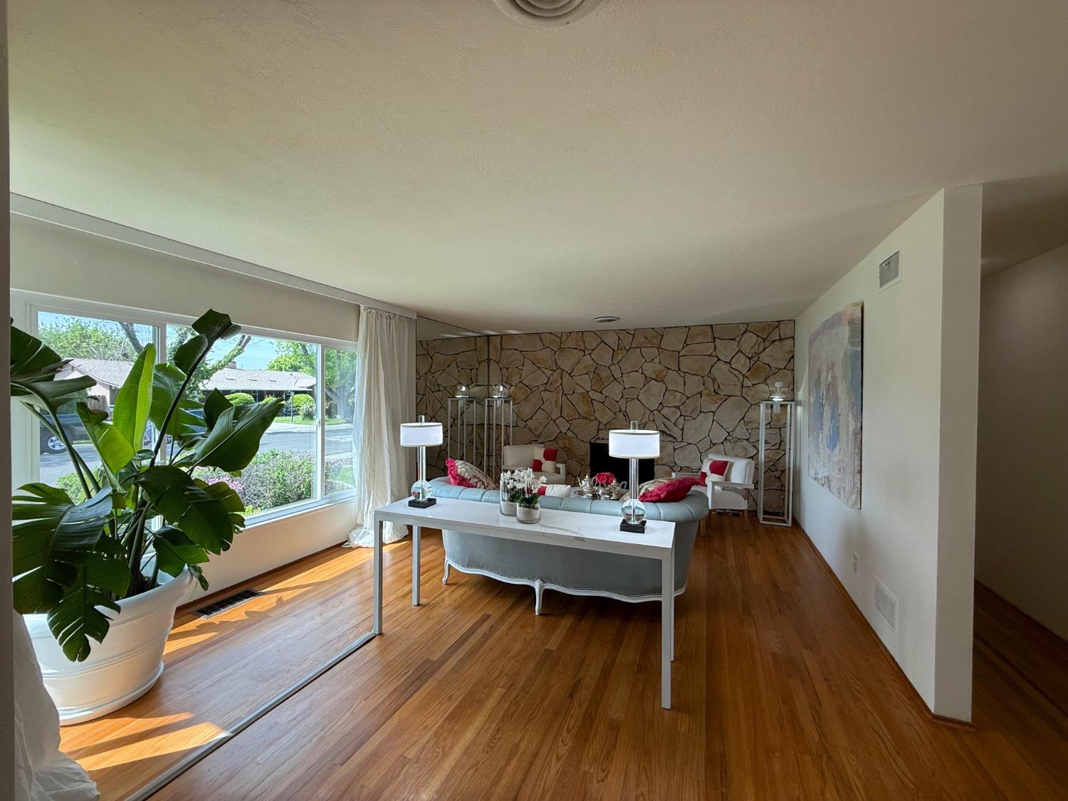 Detail Gallery Image 15 of 76 For 1629 Cortez Ave, Stockton,  CA 95209 - 3 Beds | 1 Baths