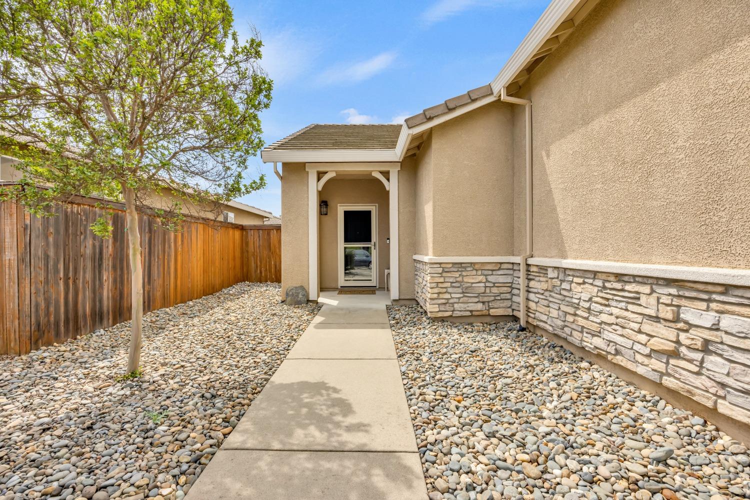 Cuyamaca Circle, Rancho Cordova, California image 4