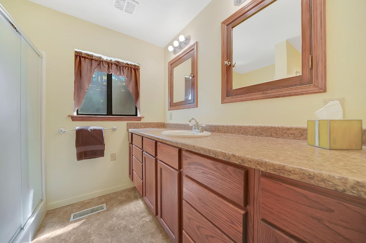 Detail Gallery Image 40 of 77 For 23101 Red Corral Rd, Pioneer,  CA 95666 - 4 Beds | 2/2 Baths