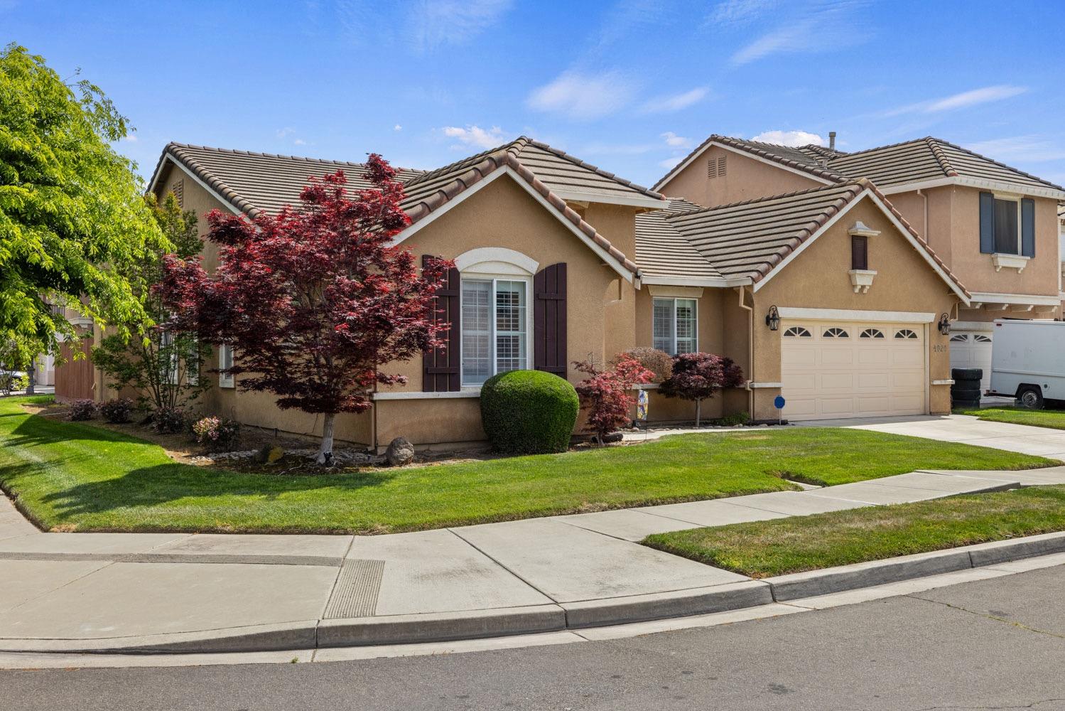 Detail Gallery Image 3 of 49 For 4020 Persimmon, Turlock,  CA 95382 - 4 Beds | 3 Baths