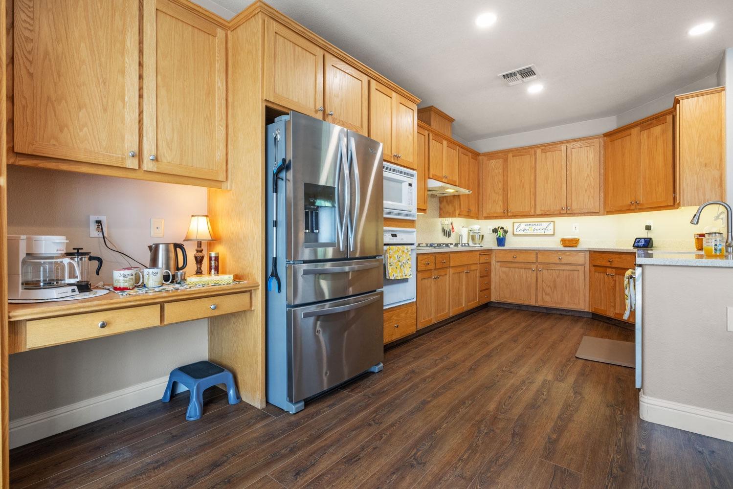 Detail Gallery Image 23 of 49 For 4020 Persimmon, Turlock,  CA 95382 - 4 Beds | 3 Baths