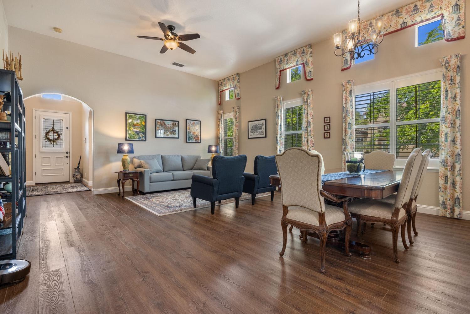 Detail Gallery Image 16 of 49 For 4020 Persimmon, Turlock,  CA 95382 - 4 Beds | 3 Baths