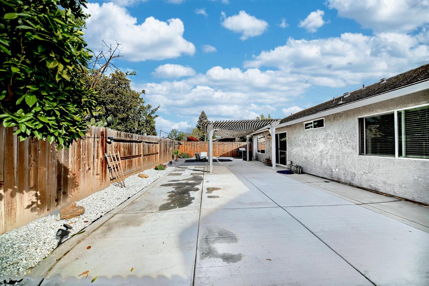 Detail Gallery Image 57 of 69 For 1683 William Moss Blvd, Stockton,  CA 95206 - 3 Beds | 2 Baths