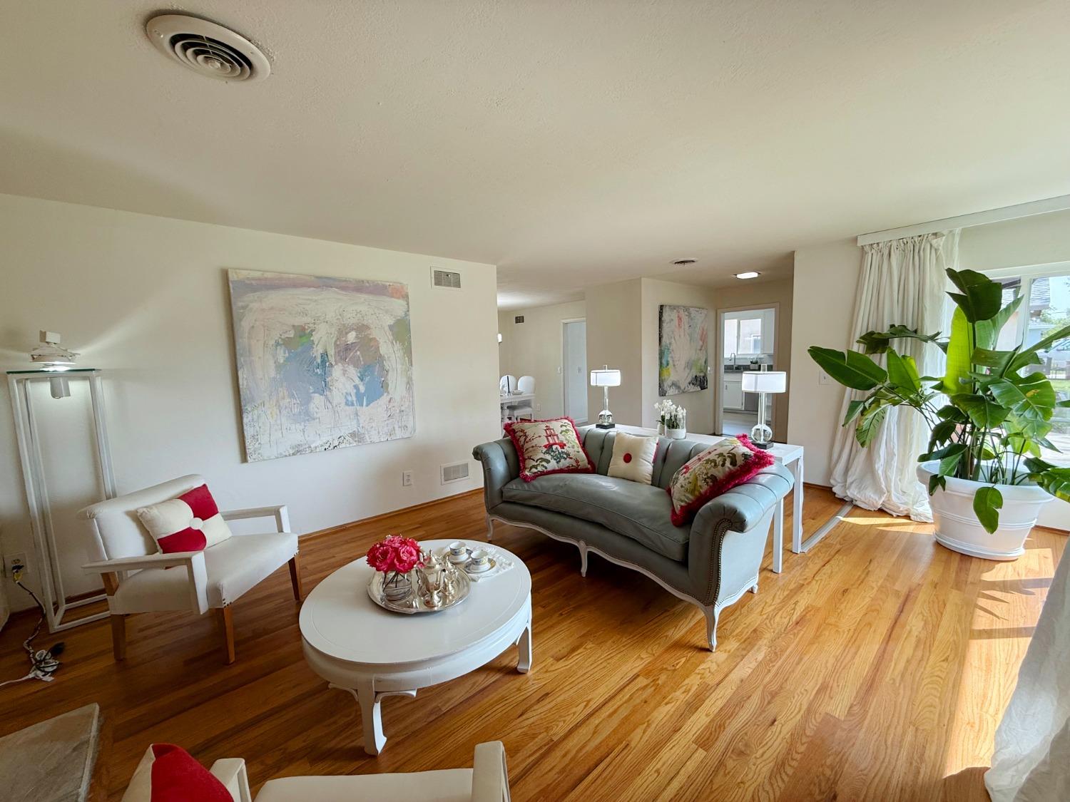 Detail Gallery Image 20 of 76 For 1629 Cortez Ave, Stockton,  CA 95209 - 3 Beds | 1 Baths