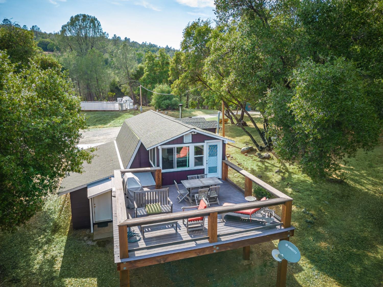 Detail Gallery Image 6 of 93 For 3000 Springhill Rd, Somerset,  CA 95684 - 3 Beds | 2/1 Baths