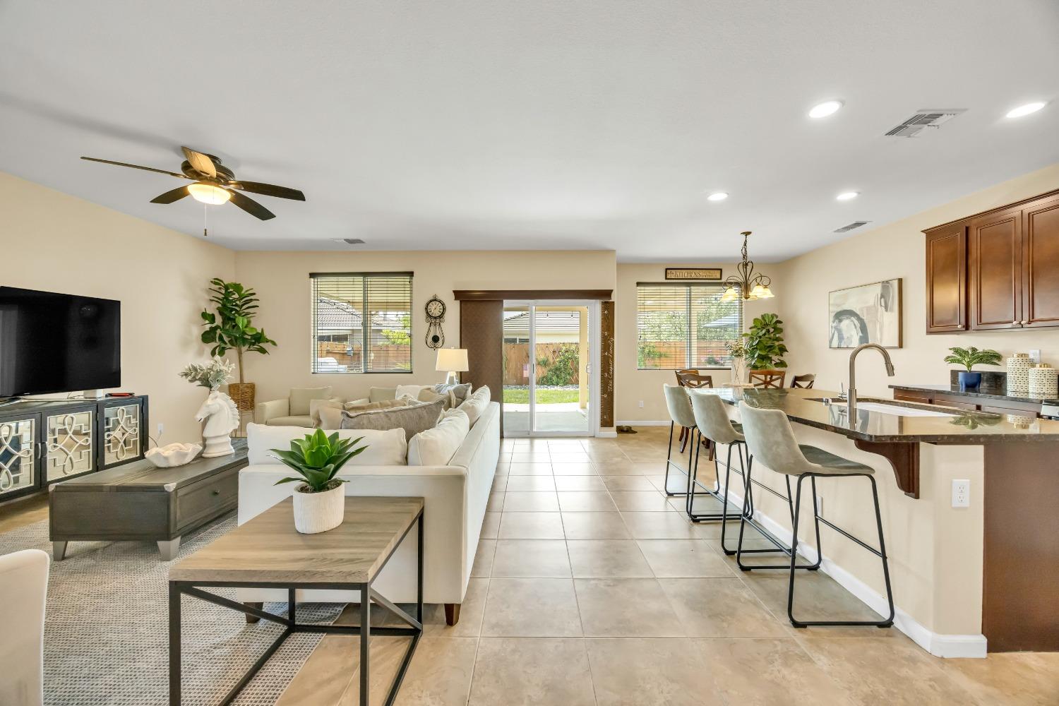 Cuyamaca Circle, Rancho Cordova, California image 7
