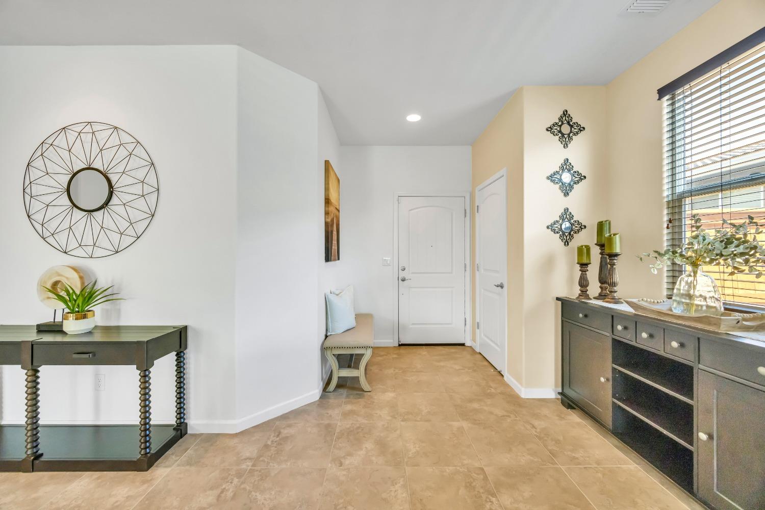 Cuyamaca Circle, Rancho Cordova, California image 6