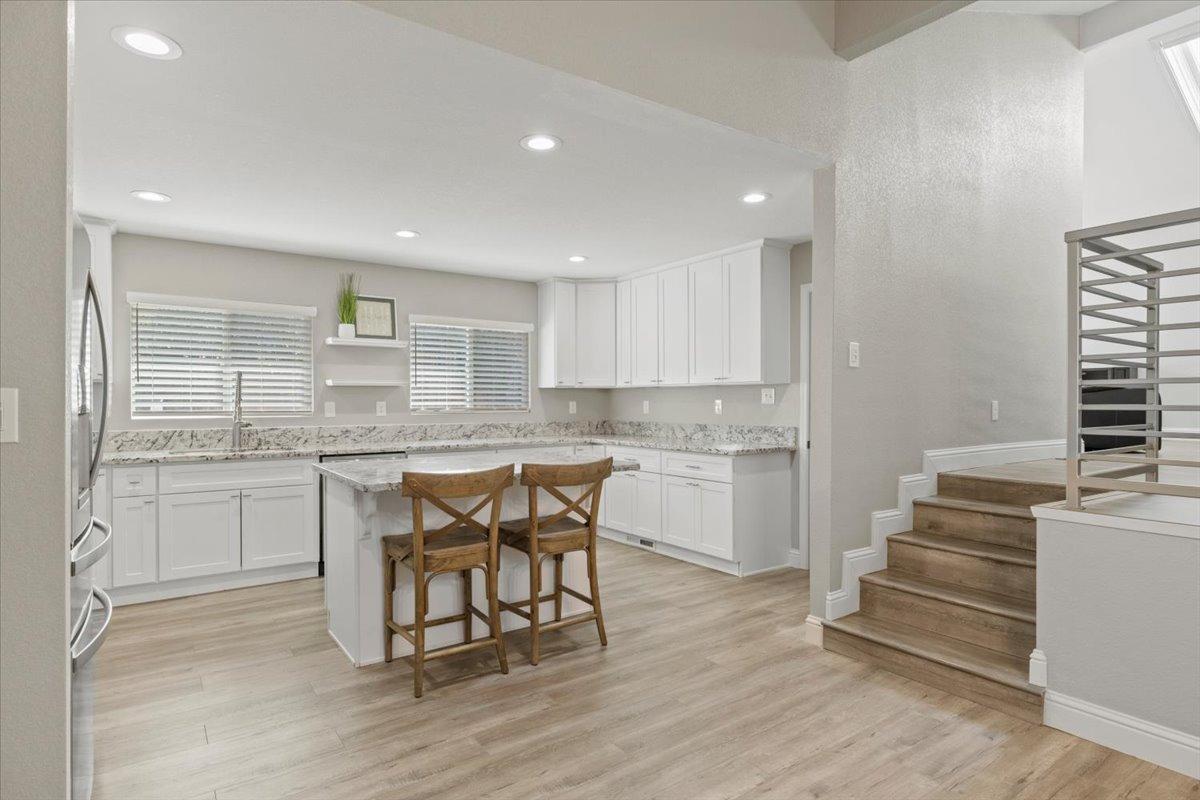 Palmyra Drive, Fair Oaks, California image 4