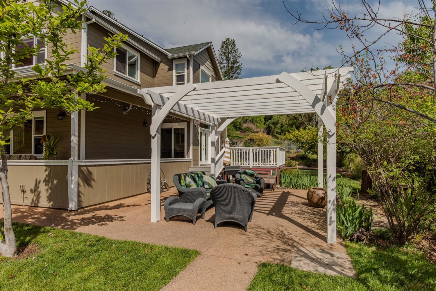 Detail Gallery Image 69 of 92 For 12860 Locust Ln, Sutter Creek,  CA 95685 - 3 Beds | 4 Baths