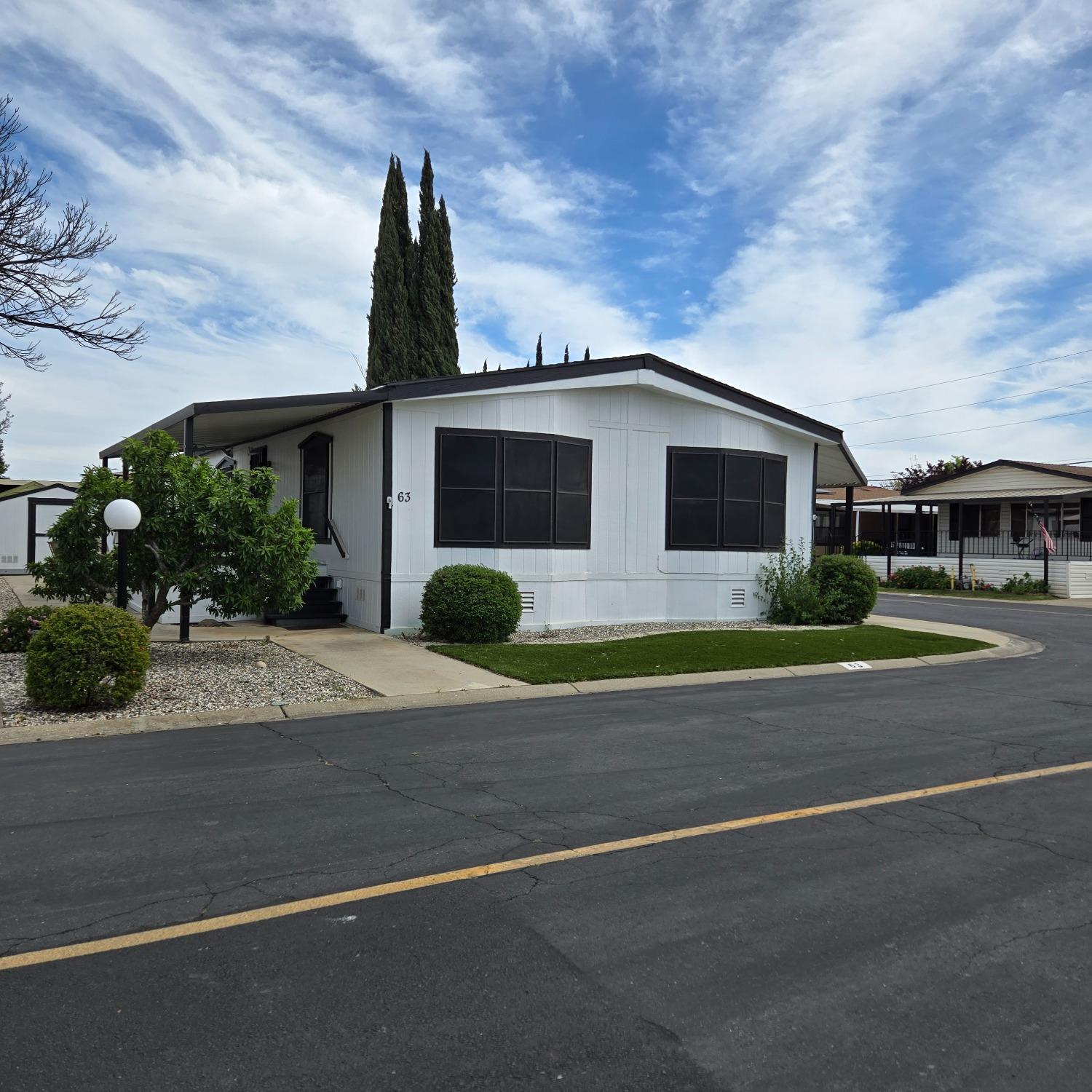 Detail Gallery Image 2 of 35 For 3120 Live Oak Blvd 63, Yuba City,  CA 95991 - 2 Beds | 2 Baths
