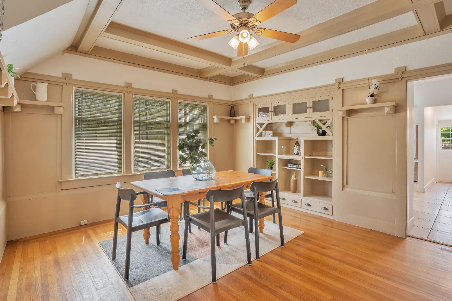 29th, Sacramento, California image 17