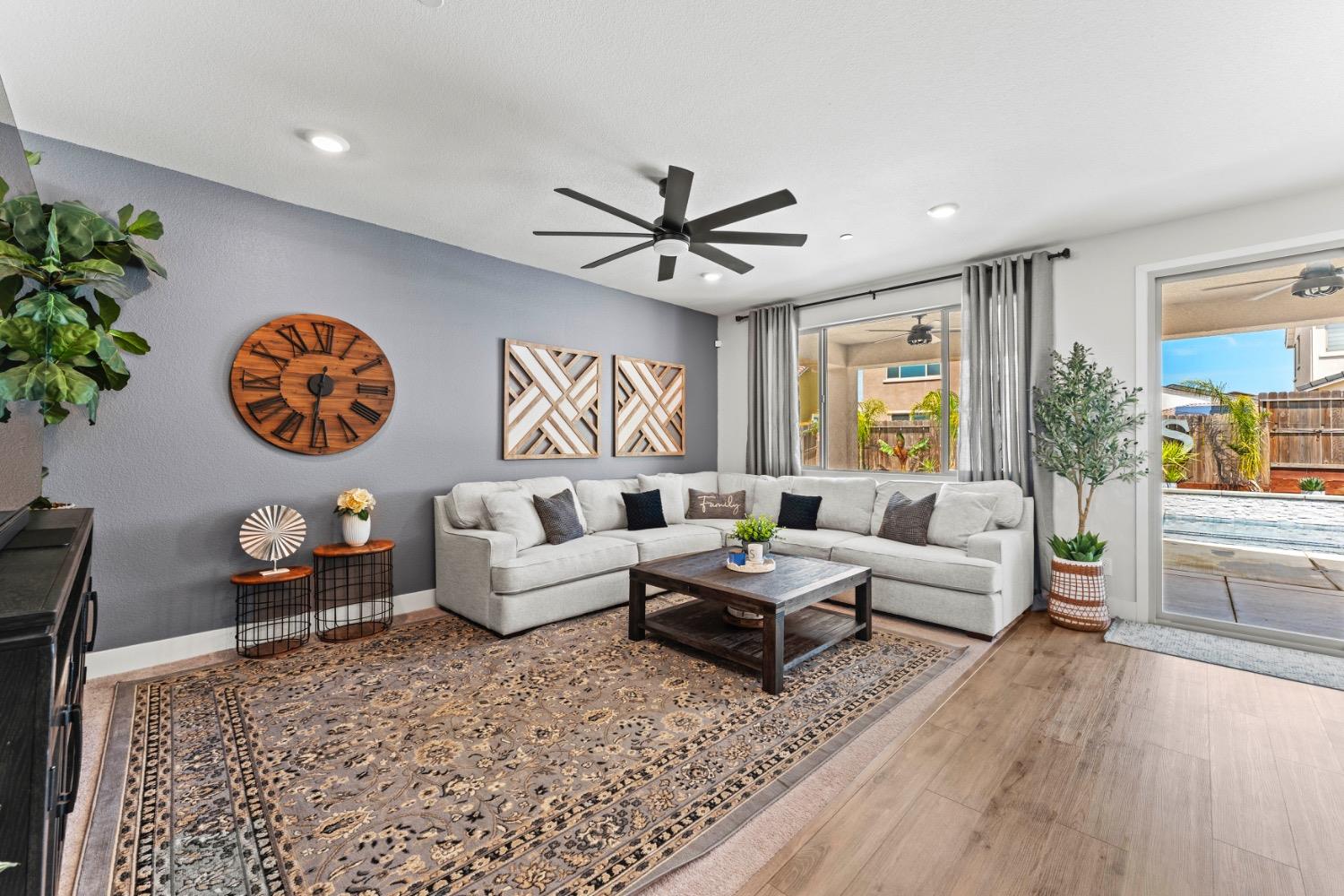 Blueblanc Way, Rancho Cordova, California image 18