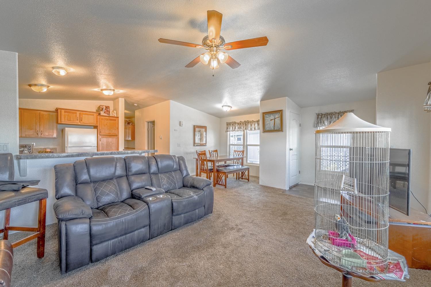Detail Gallery Image 8 of 47 For 132 Sloop, Modesto,  CA 95356 - 2 Beds | 2 Baths