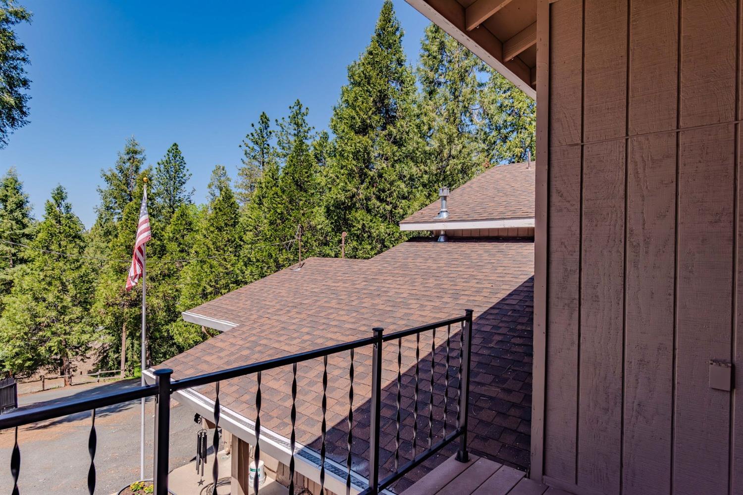 Detail Gallery Image 60 of 77 For 23101 Red Corral Rd, Pioneer,  CA 95666 - 4 Beds | 2/2 Baths