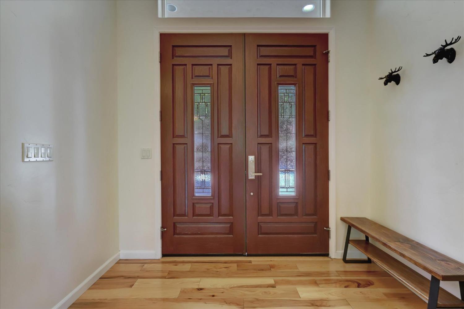 Detail Gallery Image 5 of 74 For 17582 Chaparral Dr, Penn Valley,  CA 95946 - 5 Beds | 4 Baths