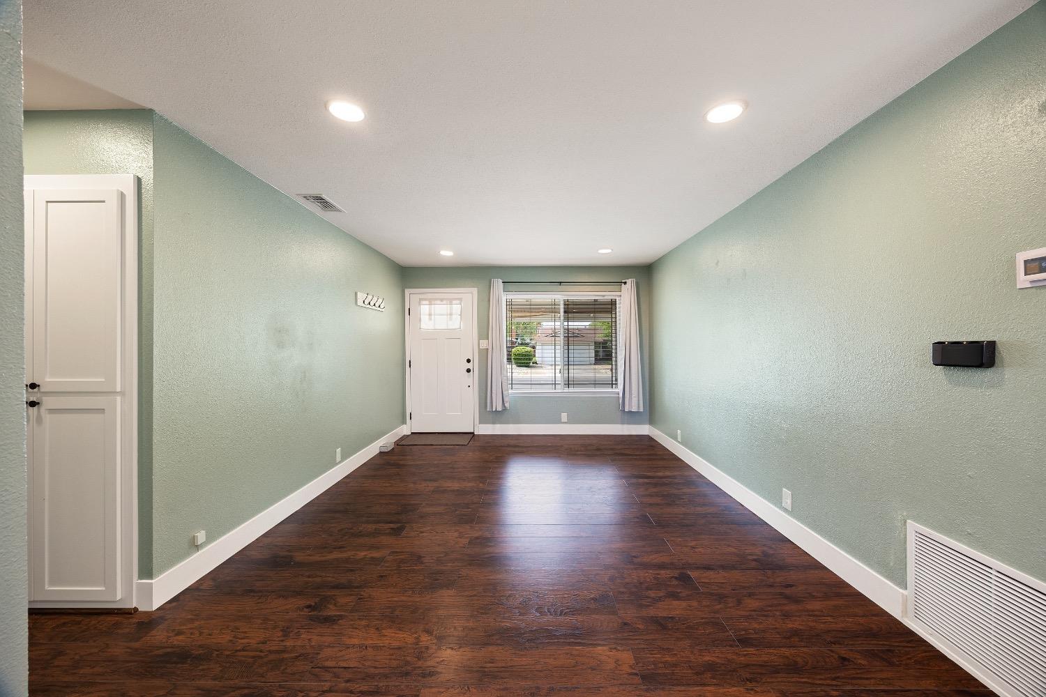 Mcgregor Drive, Rancho Cordova, California image 4