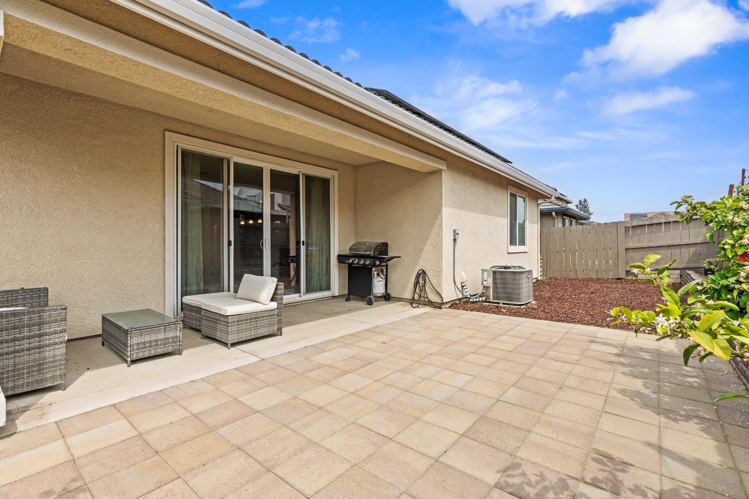 Detail Gallery Image 28 of 36 For 1614 Veteran St, Manteca,  CA 95337 - 4 Beds | 3 Baths