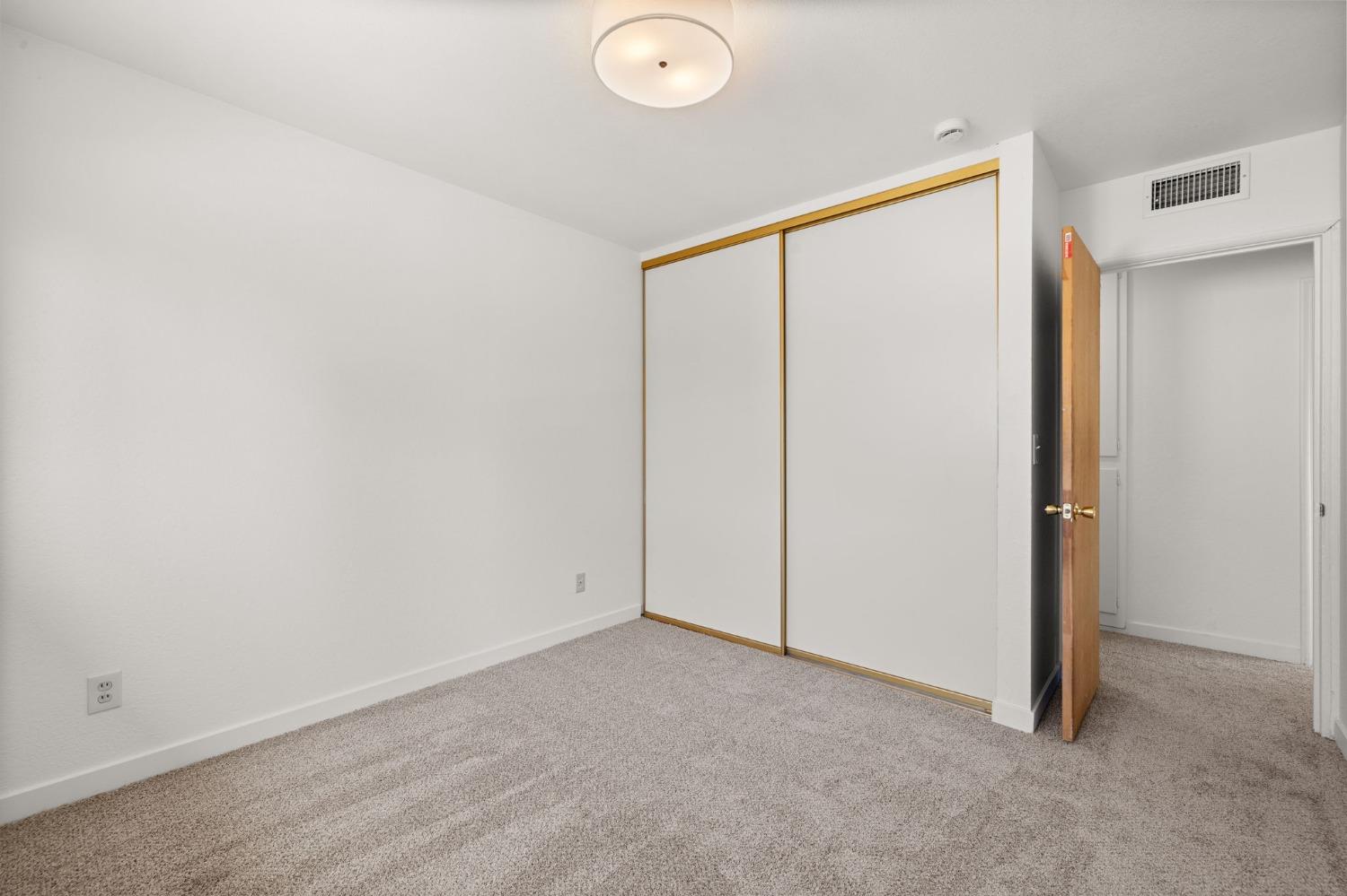 Pinot Way, Rancho Cordova, California image 24