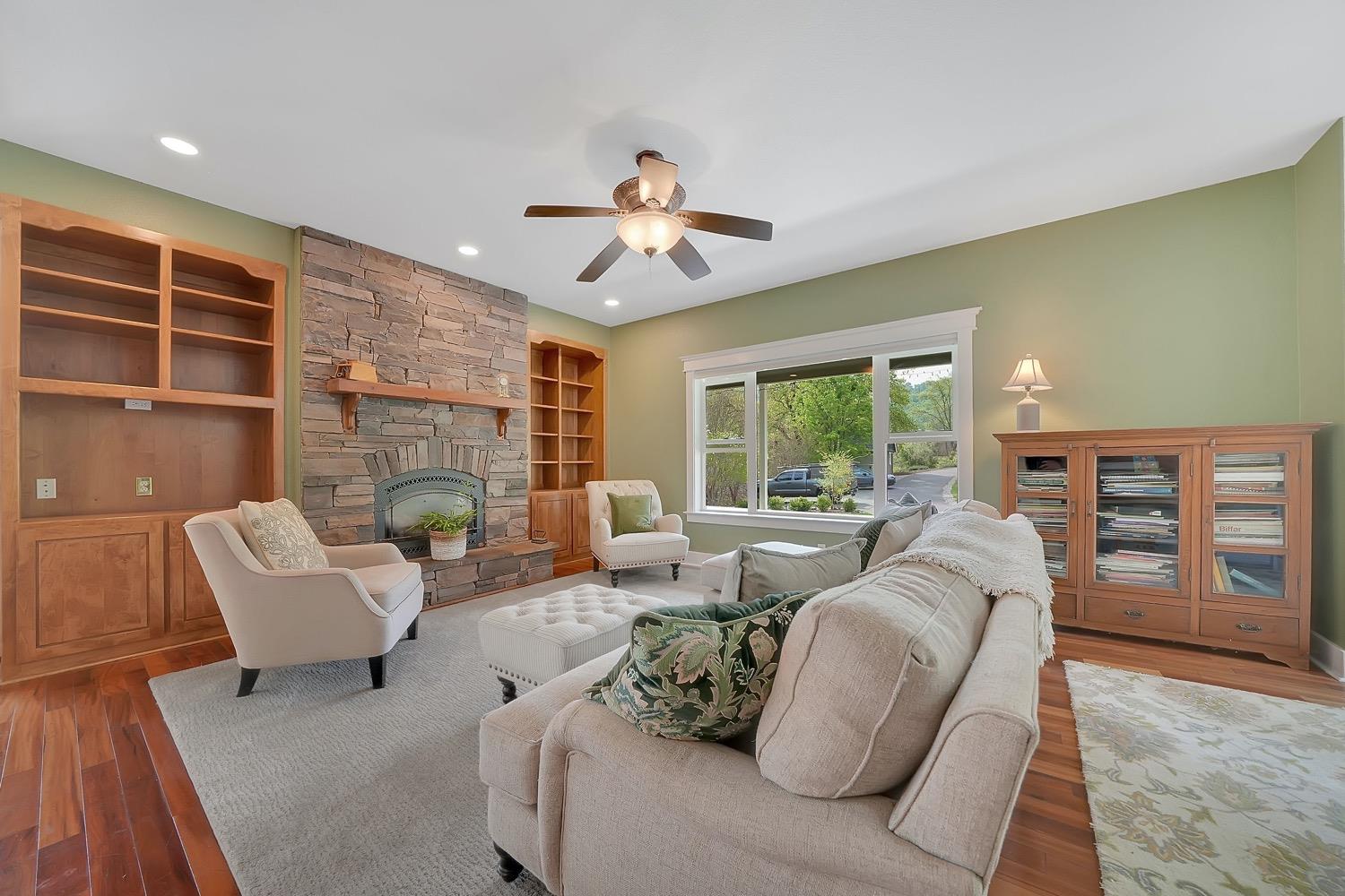 Detail Gallery Image 20 of 92 For 12860 Locust Ln, Sutter Creek,  CA 95685 - 3 Beds | 4 Baths
