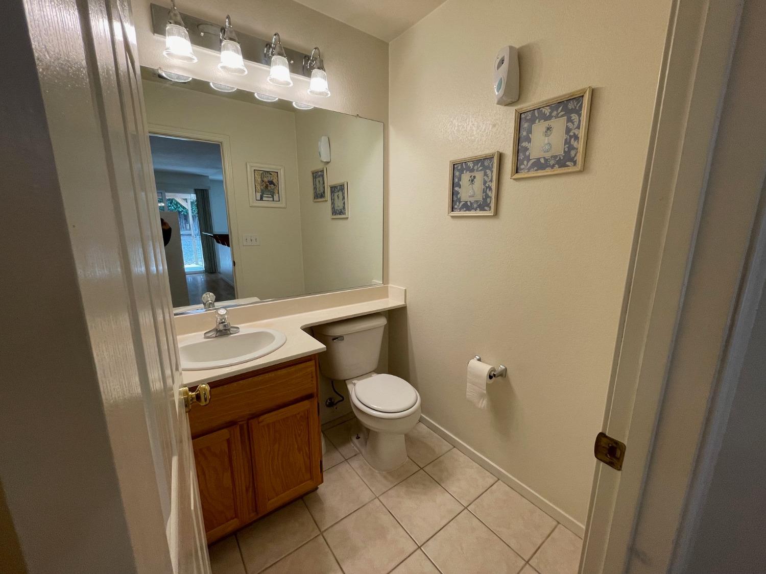 Basie Way, Rancho Cordova, California image 10