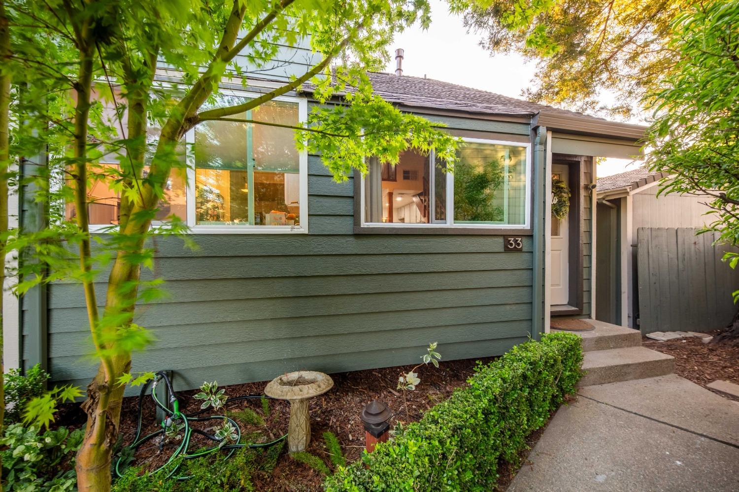 Detail Gallery Image 3 of 25 For 8667 Mariners Dr #33,  Stockton,  CA 95219 - 1 Beds | 1 Baths