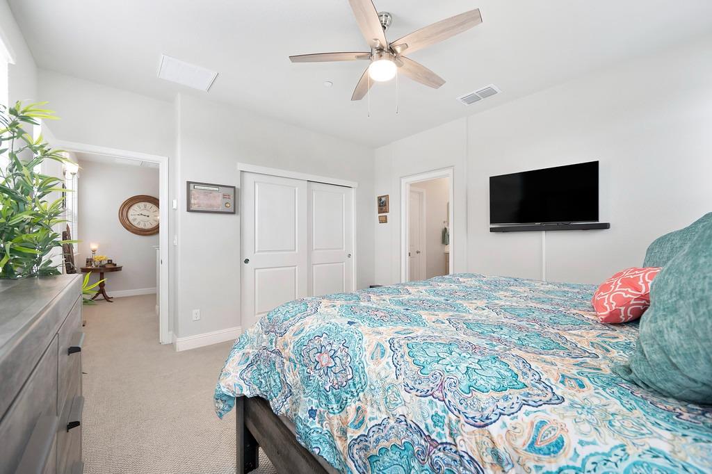 Portico Circle, Rancho Cordova, California image 29