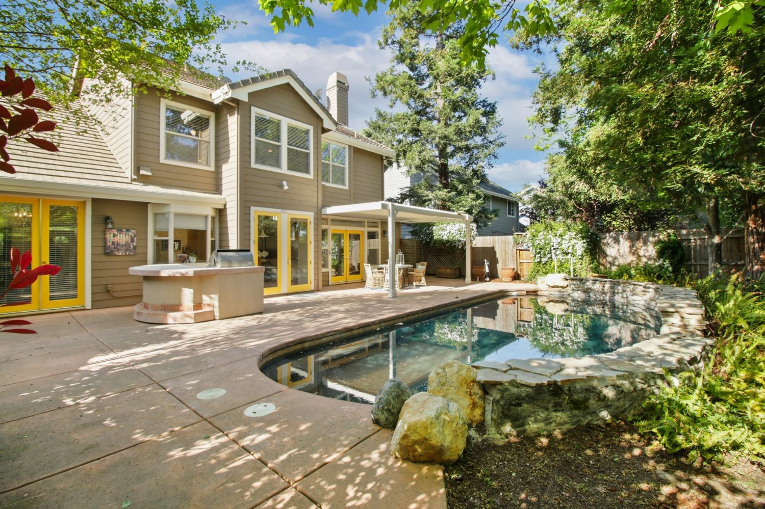 Detail Gallery Image 49 of 55 For 2119 Dinosaur Pl, Davis,  CA 95616 - 4 Beds | 2/1 Baths