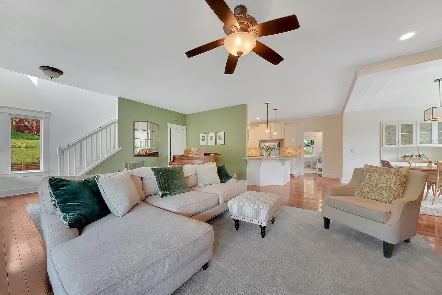 Detail Gallery Image 18 of 92 For 12860 Locust Ln, Sutter Creek,  CA 95685 - 3 Beds | 4 Baths