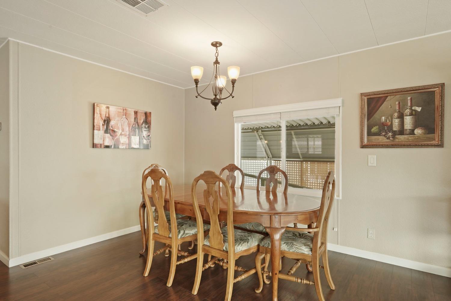 Detail Gallery Image 18 of 43 For 171 El Centro Dr, Lodi,  CA 95240 - 3 Beds | 2 Baths