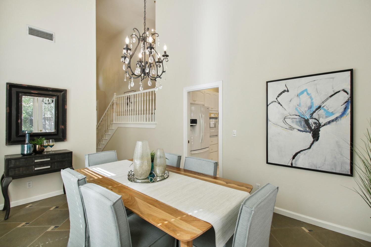 Detail Gallery Image 11 of 55 For 2119 Dinosaur Pl, Davis,  CA 95616 - 4 Beds | 2/1 Baths