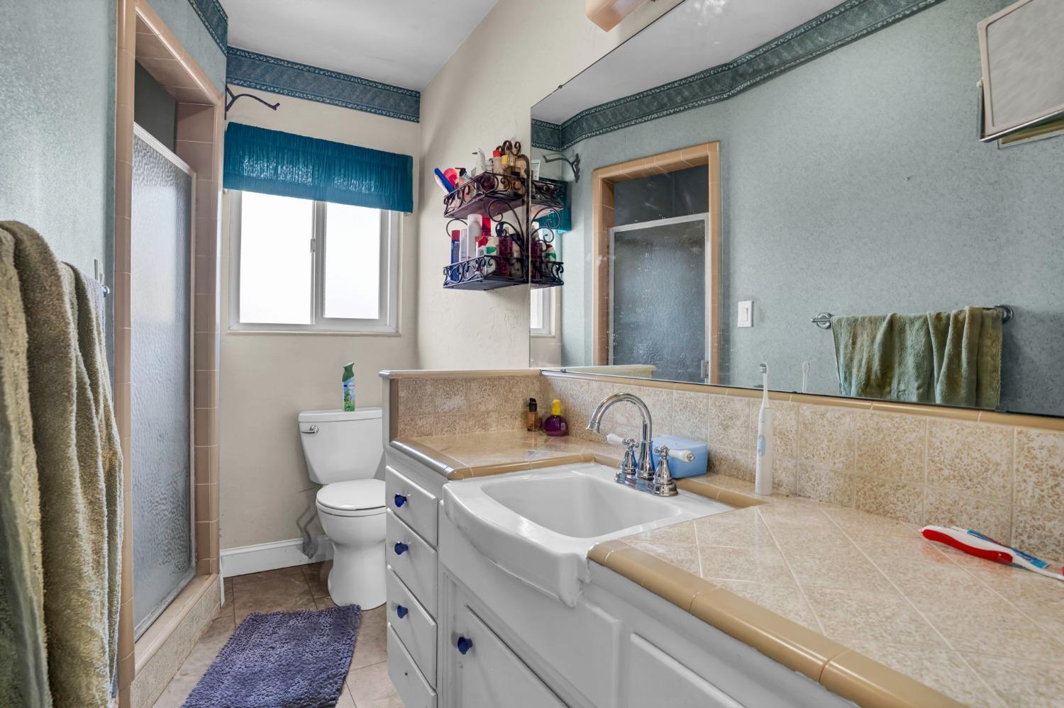Detail Gallery Image 33 of 48 For 2112 6th St, Hughson,  CA 95326 - 3 Beds | 2 Baths