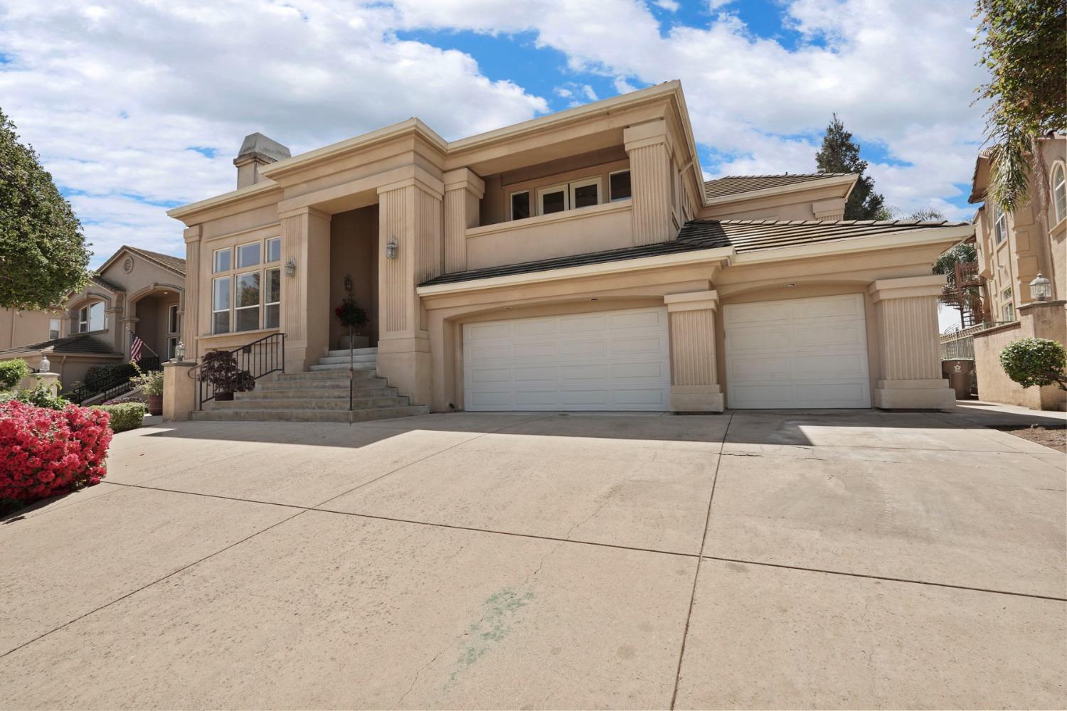 Detail Gallery Image 6 of 95 For 5474 Saint Andrews Dr, Stockton,  CA 95219 - 4 Beds | 3/1 Baths