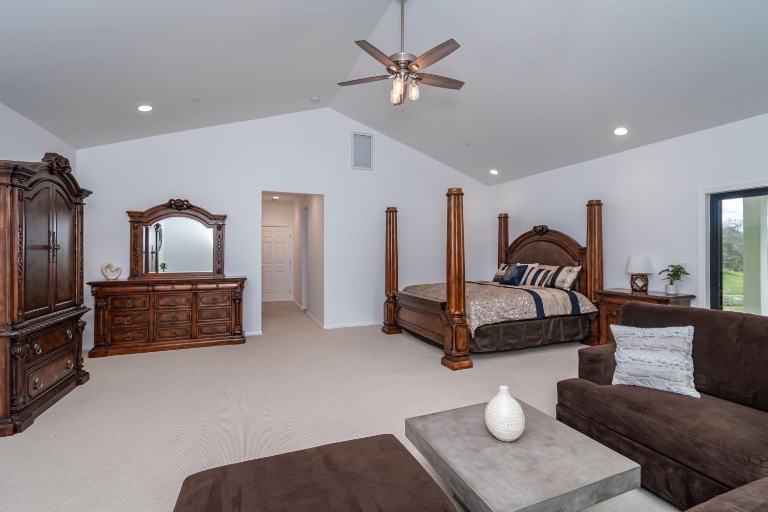 Detail Gallery Image 12 of 93 For 3000 Springhill Rd, Somerset,  CA 95684 - 3 Beds | 2/1 Baths