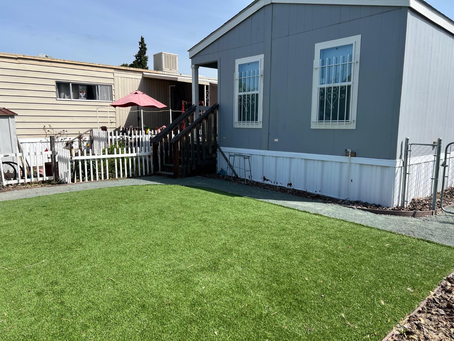 Detail Gallery Image 2 of 13 For 3431 Cherryland Ave 55, Stockton,  CA 95215 - 2 Beds | 2 Baths