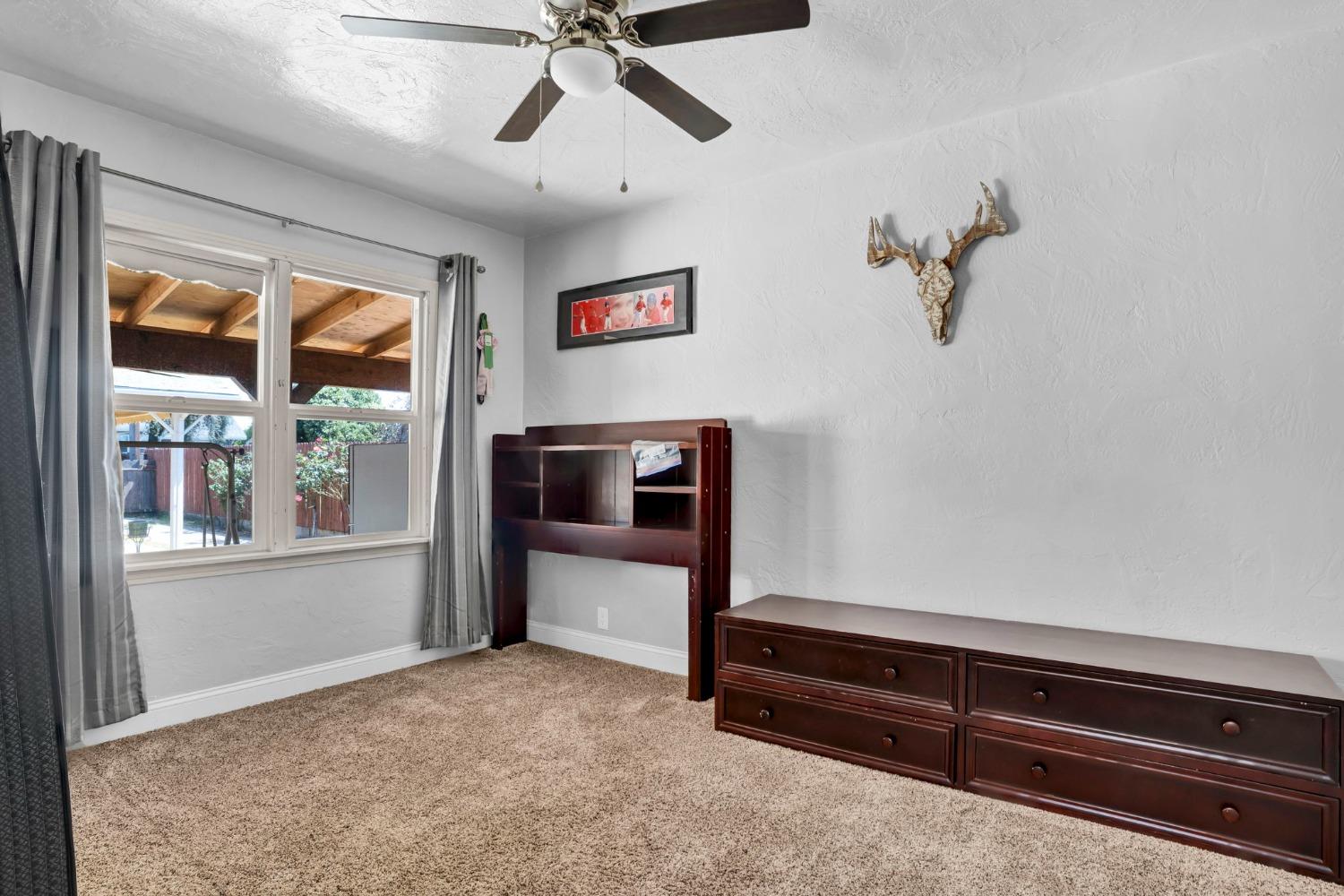 Detail Gallery Image 28 of 48 For 2112 6th St, Hughson,  CA 95326 - 3 Beds | 2 Baths