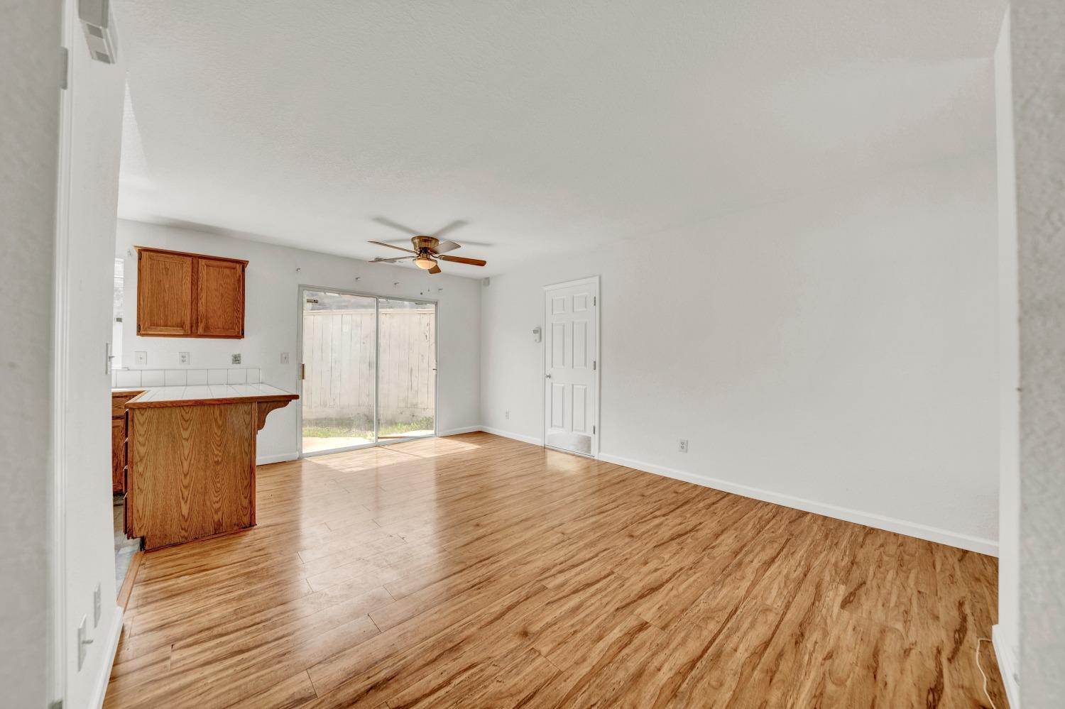 Detail Gallery Image 31 of 36 For 2820 Stone Ter, Modesto,  CA 95355 - 3 Beds | 2/1 Baths
