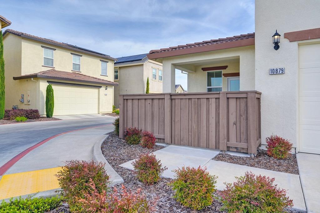 Portico Circle, Rancho Cordova, California image 36
