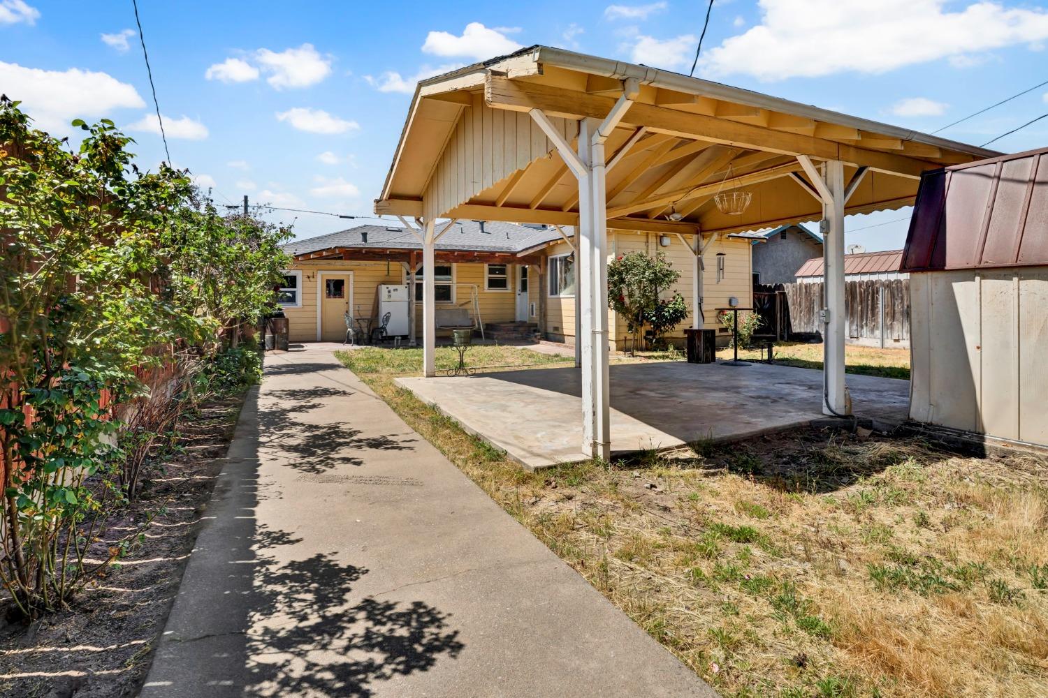 Detail Gallery Image 42 of 48 For 2112 6th St, Hughson,  CA 95326 - 3 Beds | 2 Baths