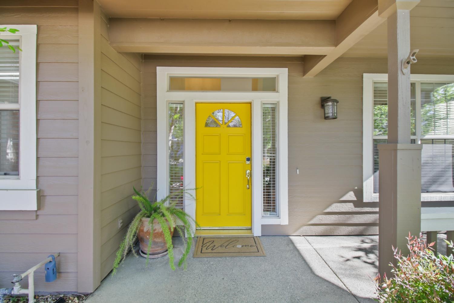 Detail Gallery Image 3 of 55 For 2119 Dinosaur Pl, Davis,  CA 95616 - 4 Beds | 2/1 Baths