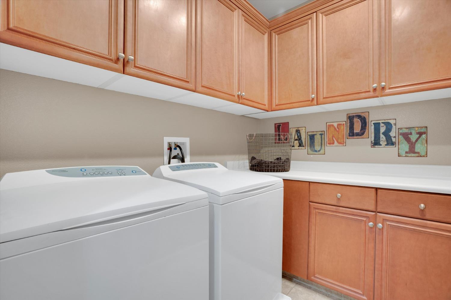 Detail Gallery Image 38 of 45 For 10924 Lakemore, Stockton,  CA 95219 - 5 Beds | 3 Baths
