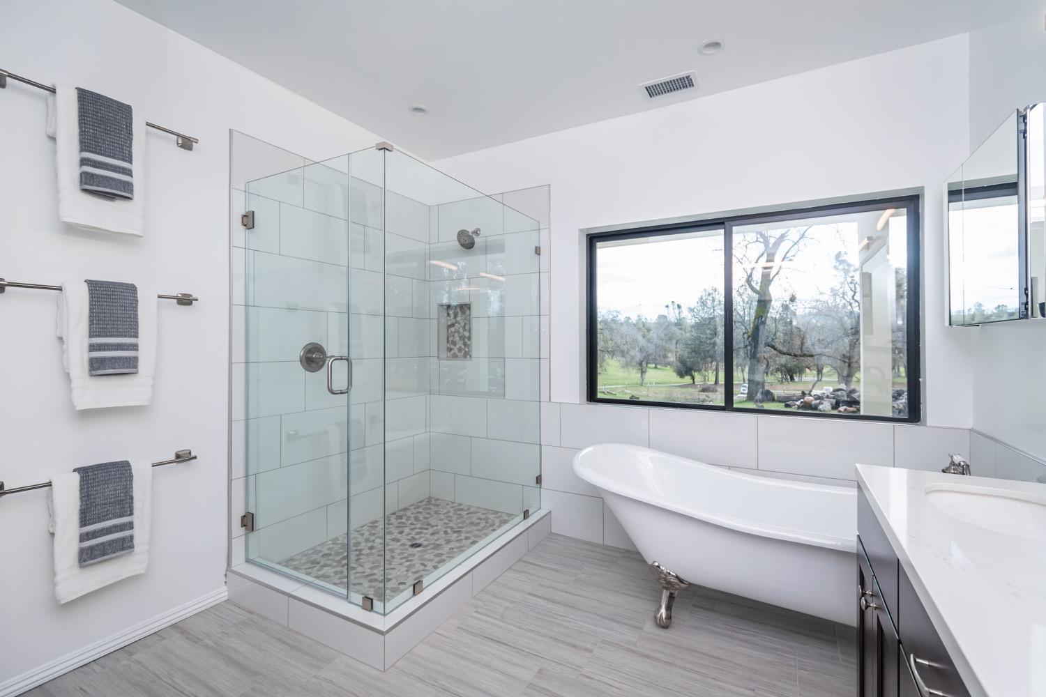 Detail Gallery Image 17 of 93 For 3000 Springhill Rd, Somerset,  CA 95684 - 3 Beds | 2/1 Baths