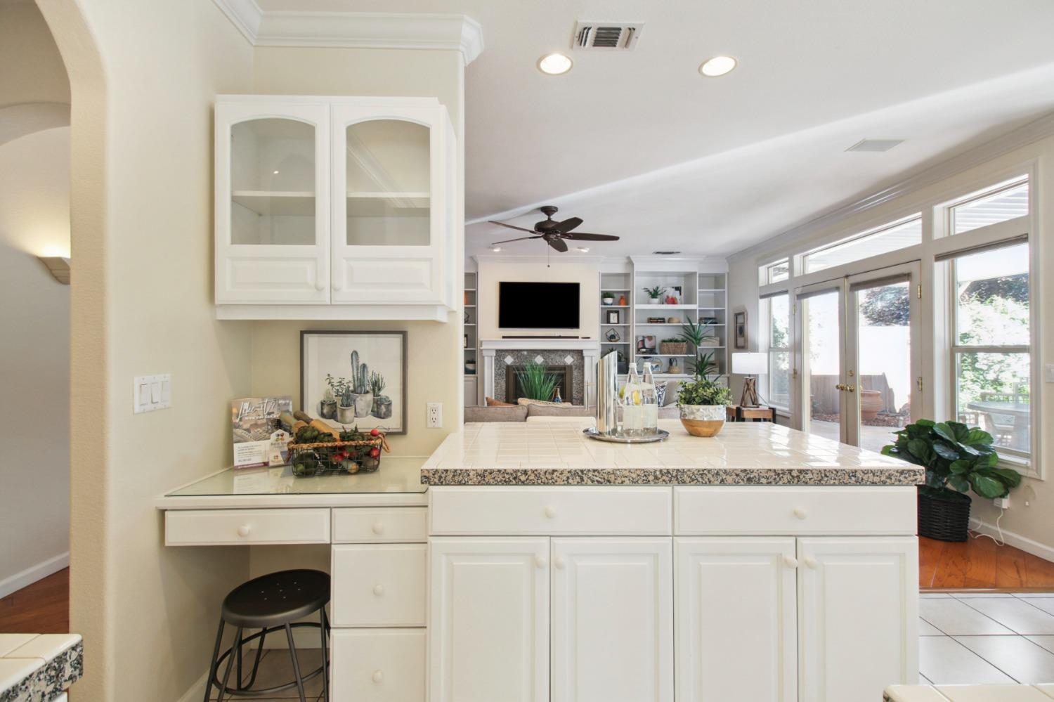 Detail Gallery Image 18 of 55 For 2119 Dinosaur Pl, Davis,  CA 95616 - 4 Beds | 2/1 Baths