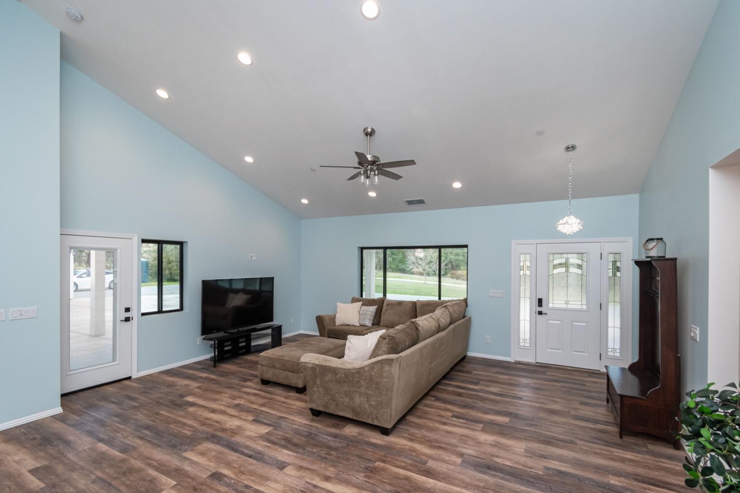 Detail Gallery Image 52 of 93 For 3000 Springhill Rd, Somerset,  CA 95684 - 3 Beds | 2/1 Baths